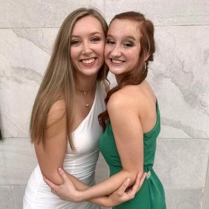 Meet your Posher, Kaci